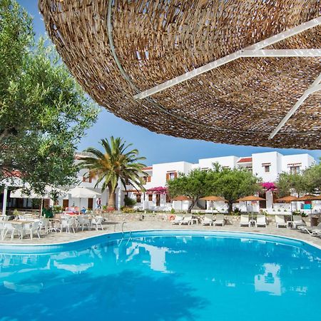 קרפאטוס Astron Hotel מראה חיצוני תמונה