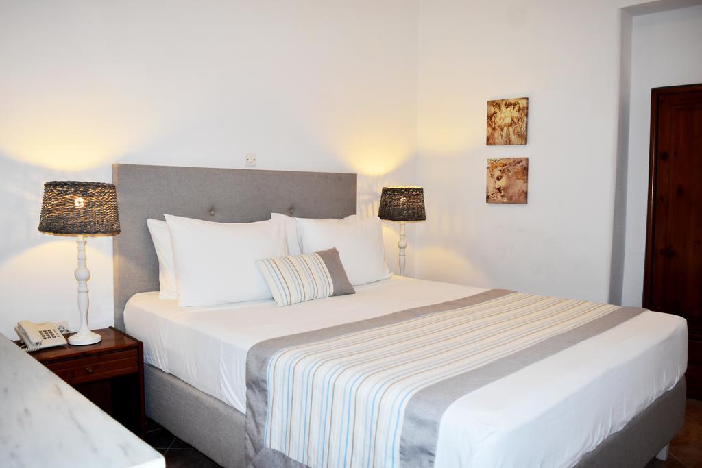 קרפאטוס Astron Hotel מראה חיצוני תמונה