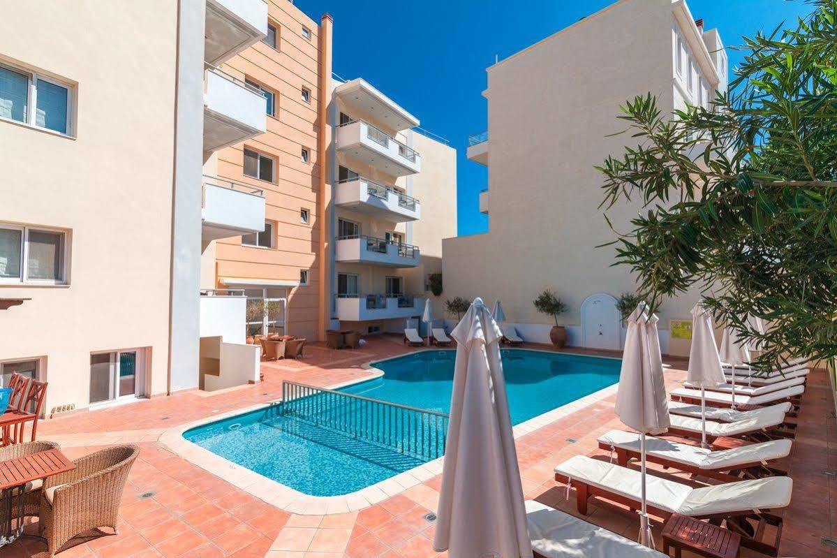 קרפאטוס Astron Hotel מראה חיצוני תמונה